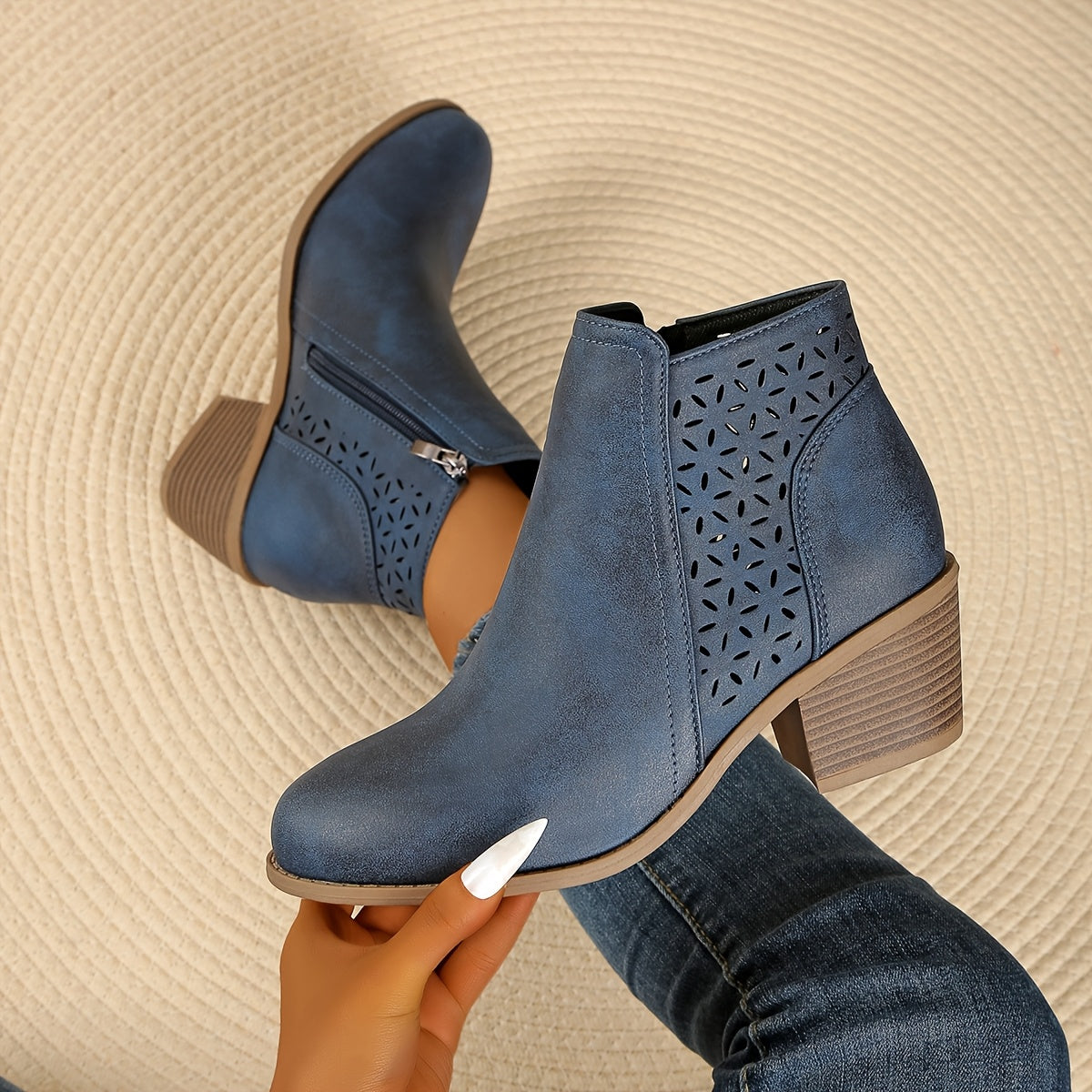 Lana – Breathable Ankle Boots with Lasting Comfort