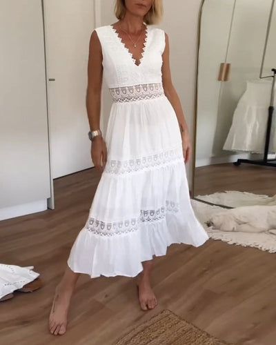 Aurélie™ | Chic V-Neck Lace Dress
