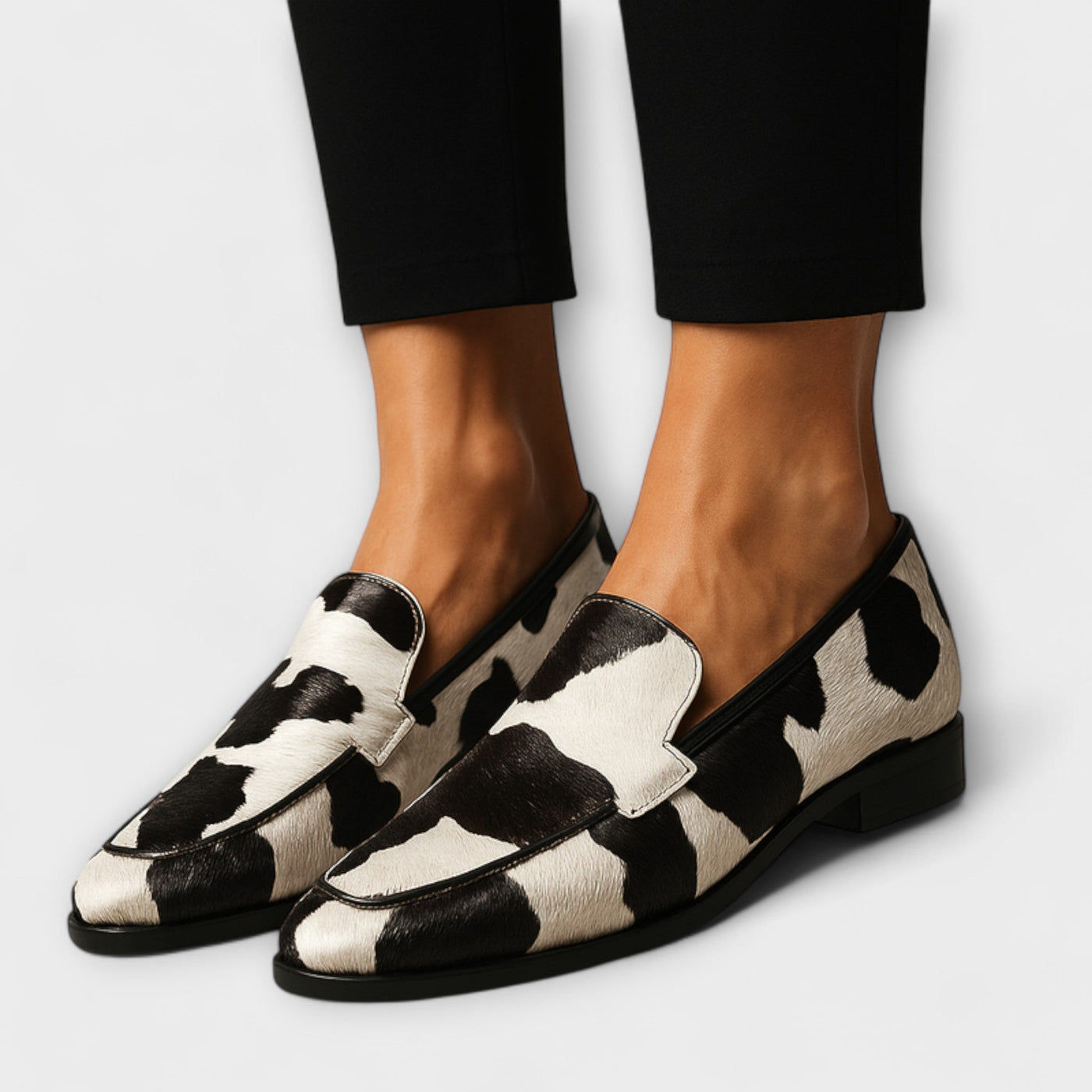 Contemporary Moccasins – Bold Style Meets Everyday Comfort