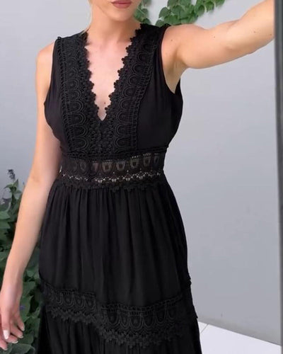 Aurélie™ | Chic V-Neck Lace Dress