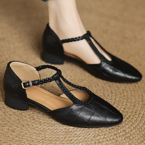 Orthopedic Leather Heels – Elegant Comfort Shoes with Support & Stability
