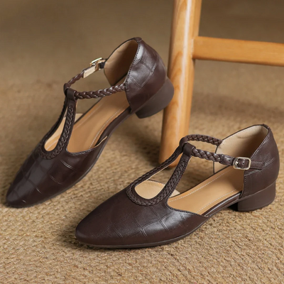 Orthopedic Leather Heels – Elegant Comfort Shoes with Support & Stability