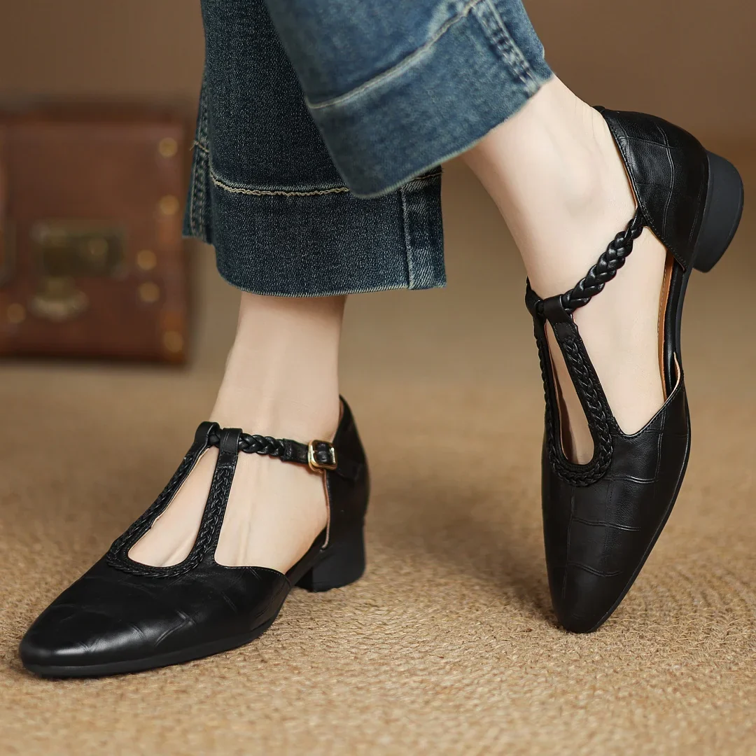 Orthopedic Leather Heels – Elegant Comfort Shoes with Support & Stability
